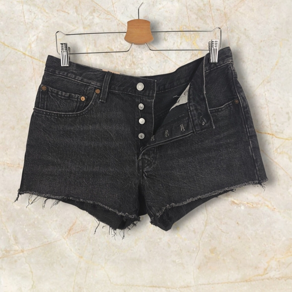 Levis 501 High Waits Button Fly Denim Shorts Size 31 - Picture 1 of 8